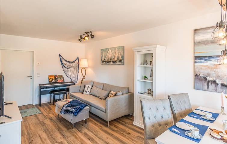 Ganze Ferienwohnung, Appartement am Strand mit Parkplatz, TV und Internet in Büsum, Kreis Dithmarschen