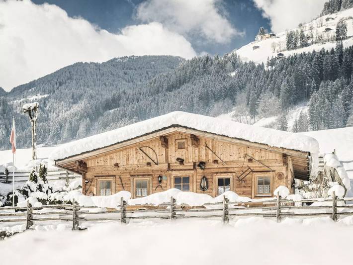 Villa für 6 Personen, mit Terrasse und Sauna im Zillertal