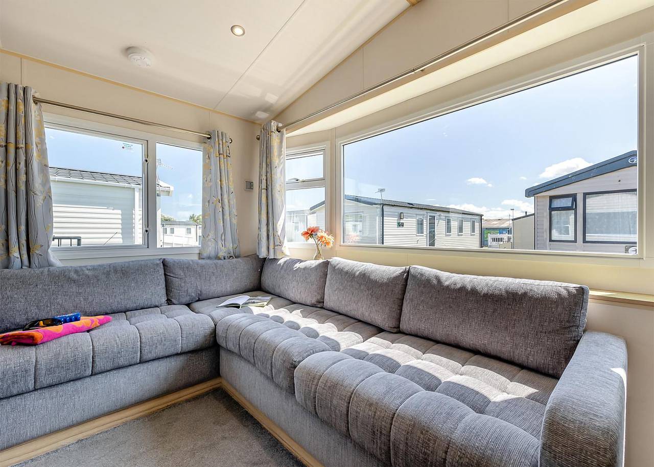 Bronze Caravan with parking in Nairn, Highlands