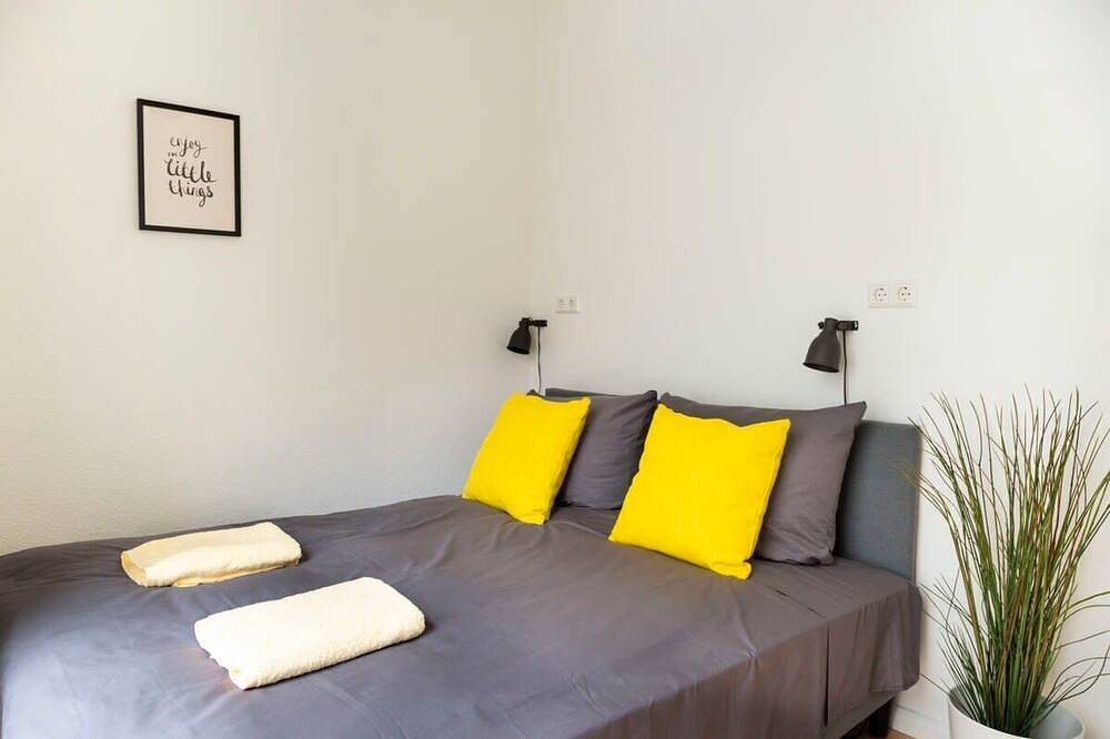 Ganze Wohnung, Familienapartment nahe Mauerpark Online Check-In in Prenzlauer Berg Berlin, Berlin