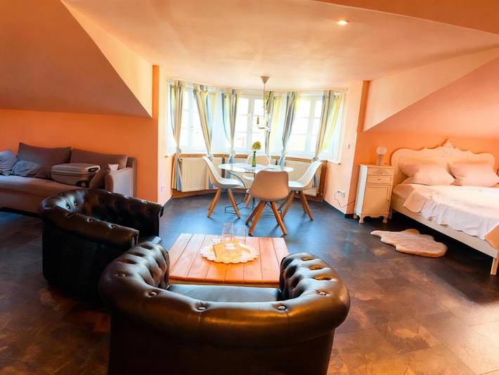 Ferienhaus für 4 Personen, mit Terrasse und Garten sowie Ausblick in Klingenmünster