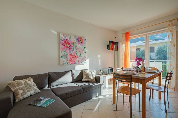 Holiday apartment for 5 people, with balcony and garden - 1