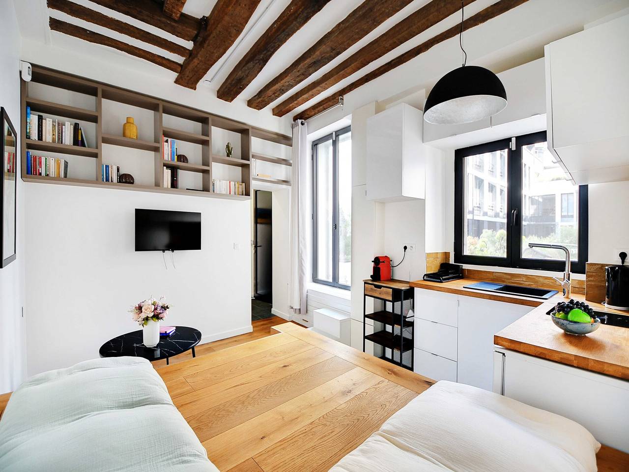 Appartement entier, Studio loft de standing - Marais Bastille in Paris, Île de France