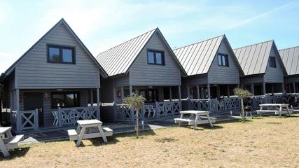 Ferienhaus für 7 Personen, mit Garten und Terrasse in Dziwnówek