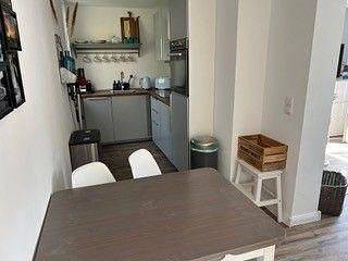 Gemütliche 50 m² Ferienwohnung für 4 Personen mit Wintergarten und Terrasse in Warnemünde Strand, Rostock