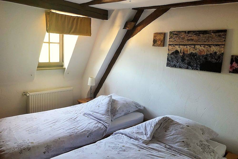 Entire apartment, Living in a landmarked courtyard - Stylish gallery apartments in Merl, Zell (Mosel)