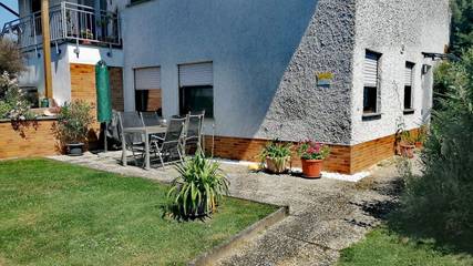 Ferienwohnung für 2 Personen, mit Terrasse und Garten, kinderfreundlich an der Burg Eltz