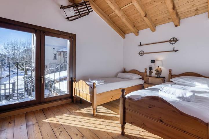 Chalet la Chouette -  Intimate 2 bedroom demi-chalet ideally located in Chamonix, Mont-Blanc-Massiv