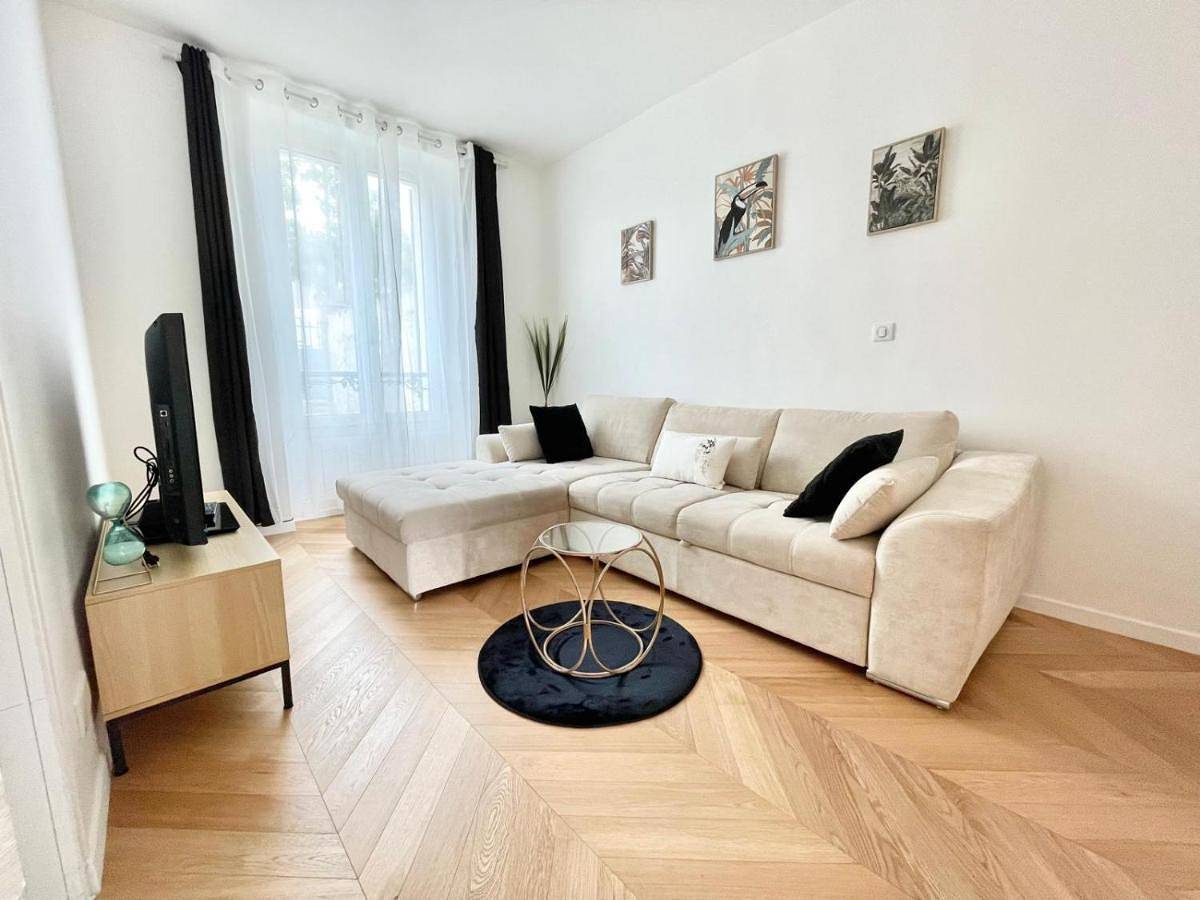 Appartement entier, Appart Cosy Proche gare in Mantes-la-Jolie, Yvelines