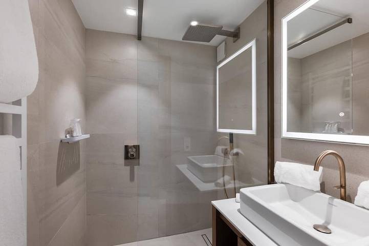 Ganze Wohnung, Neues Ski-in/Ski-out Apartment in Courchevel 1850 mit Spa-Zugang in Courchevel 1850, Saint-Bon-Tarentaise
