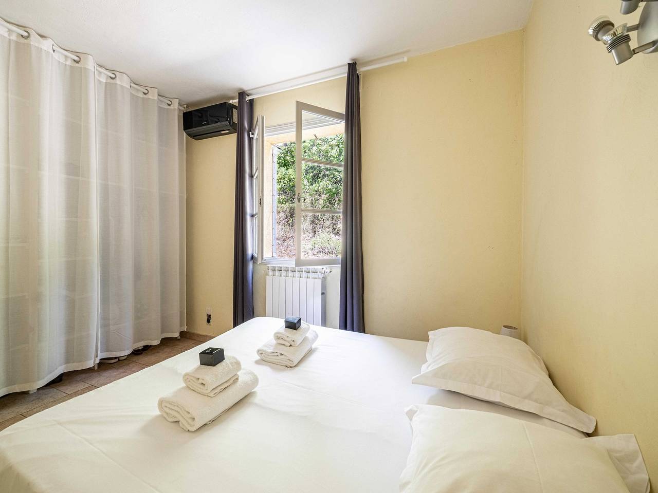 Ganze Wohnung, A/C Haus 4Br/10P mit Pool – 40 Minuten von Cannes in Le Tignet, Cannes und Umgebung