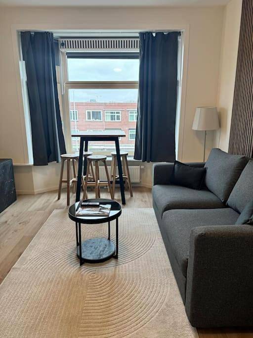 Cosy Apartment in the Hague! in Den Haag, Stadsgewest Haaglanden