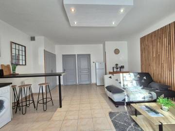 Gîte pour 3 personnes, avec jardin et terrasse à Lectoure