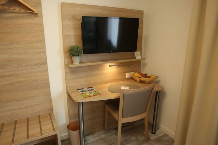 Kemnater Hof Gmbh -Apartments- - Klein Apartment in Ostfildern, Landkreis Esslingen