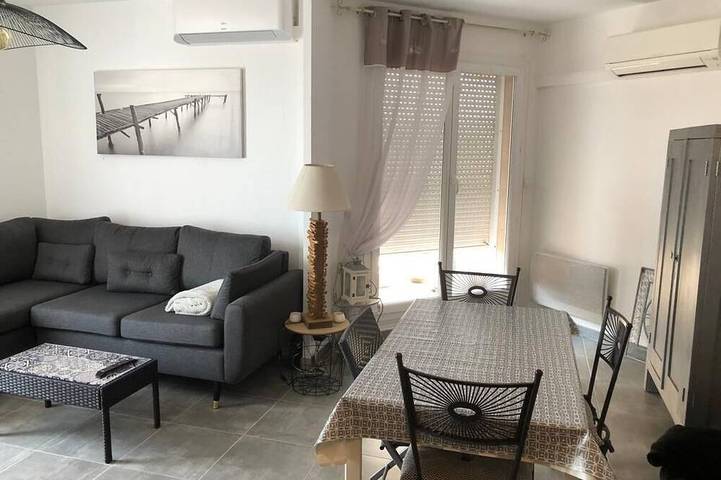 Gîte pour 4 personnes, avec balcon dans Office de Tourisme Sainte Maxime