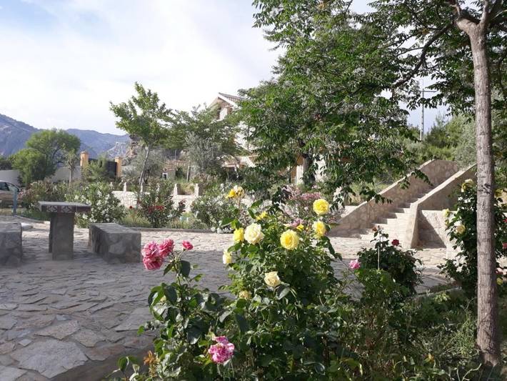 Casa rural para 5 personas, con jardín en Castril - 2