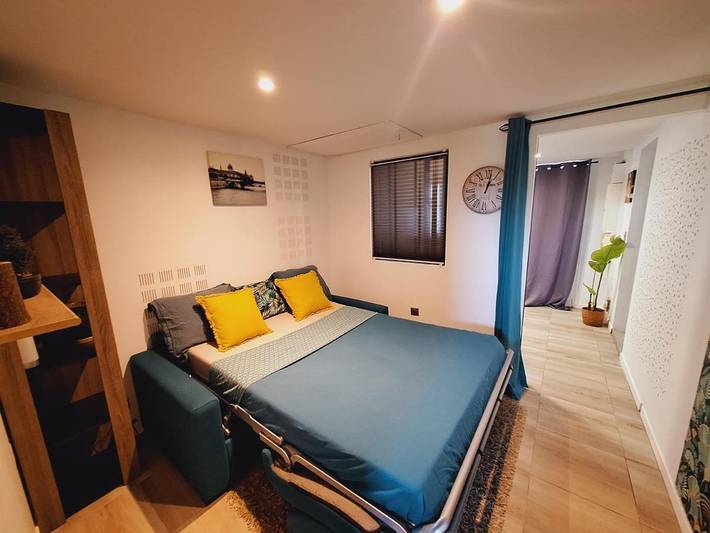Gîte pour 2 personnes, avec jardin et terrasse dans Chantemerle Sur La Soie