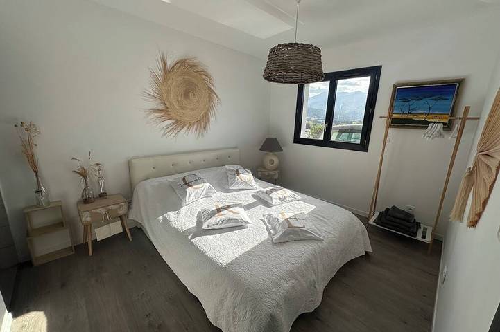 Gîte pour 4 personnes, avec jardin à Eccica-Suarella - 3