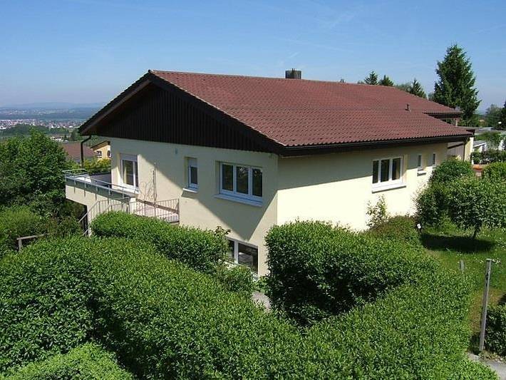 Ferienwohnung für 4 Personen, mit Terrasse und Garten sowie Pool nahe des Ravensburger Spieleland