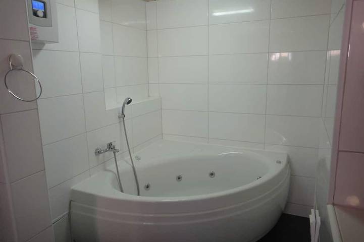 Ferienhaus für 4 Personen, mit Garten und Whirlpool in Werratal - 2