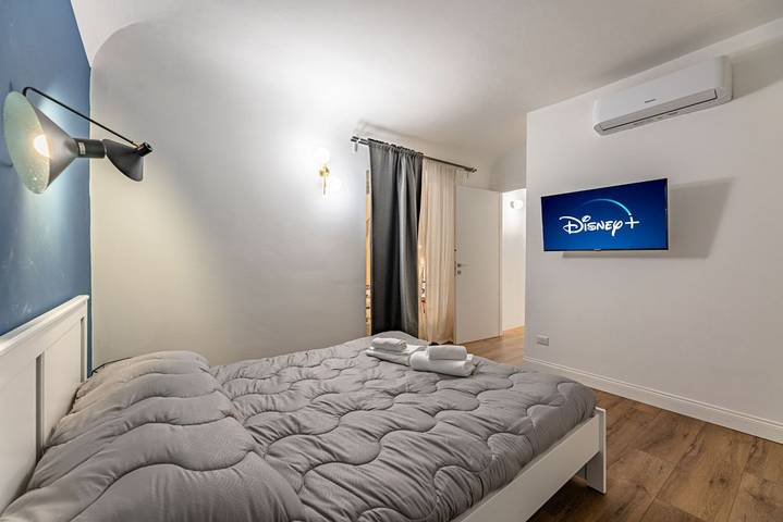 Appartamento intero, [The Heart of Savona B] Cruise 2min • A/C • Wifi in Savona (Città), Savona