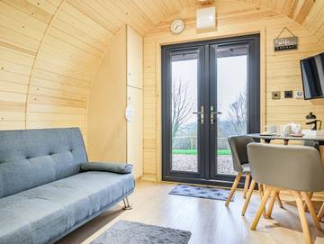 Glamping for 3 People in East Haddon, Northamptonshire, Photo 1