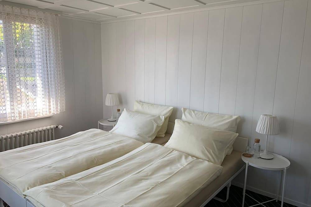 Ferienhaus am Sempachersee /100 Meter zum See/5 Schlafzimmer, 2 Badezimmer in Kanton Luzern
