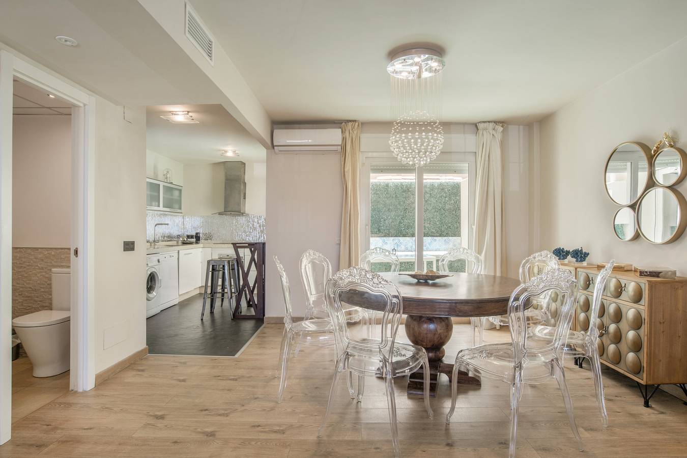 Vakantiehuis 'Tarifa' met zeezicht, Wi-Fi en airconditioning in Playa de Los Lances, Tarifa