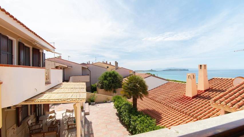 Appartement de vacances pour 4 personnes, avec terrasse et jardin