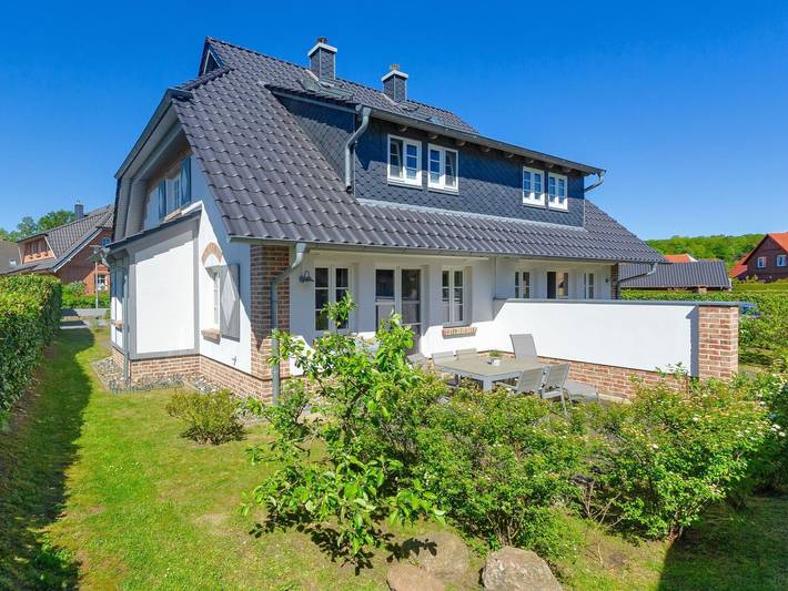 Ferienhaus für 4 Personen, mit Sauna und Garten sowie Terrasse, kinderfreundlich am Selliner See