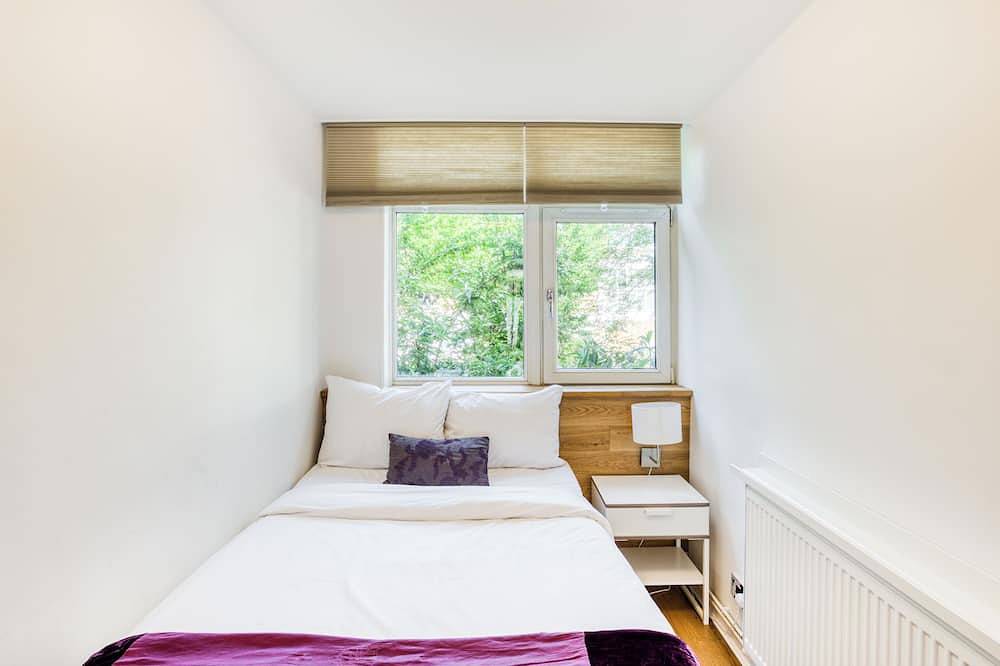 Spacious and Stylish 4Bdr Home w Garden in Brixton in Lambeth, London
