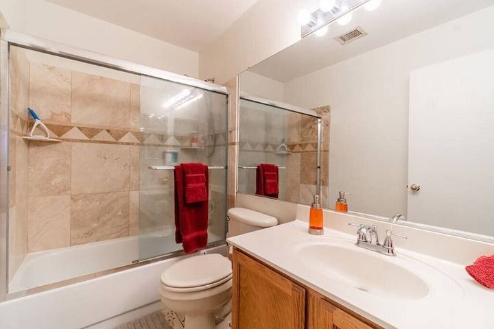 Vacation rental for 6 people, with hot tub and balcony as well as yard in Peoria (AZ)