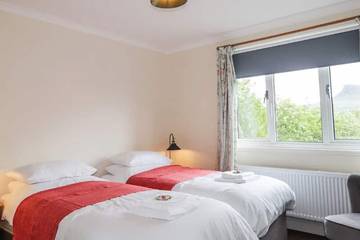 Glamping for 6 People in Highlands, Scotland, Photo 3