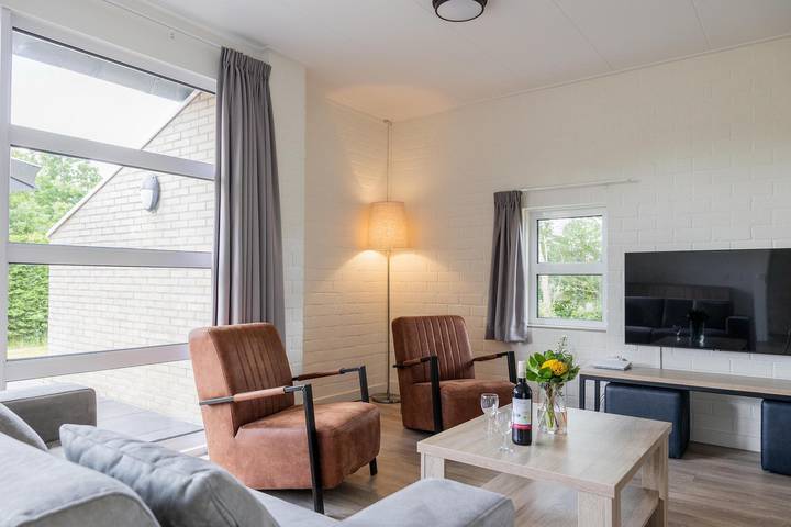 Ferienpark für 4 Personen, mit Terrasse und Sauna sowie Garten in Friesland - 4