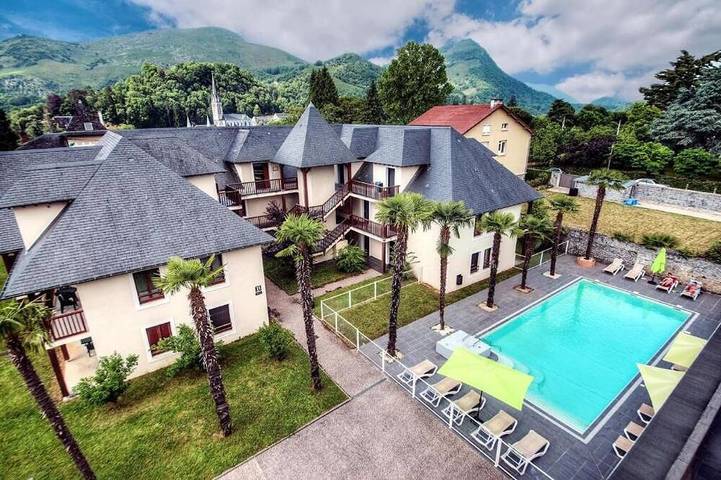 Ferienwohnung für 4 Personen, mit Pool und Balkon sowie Garten - 1