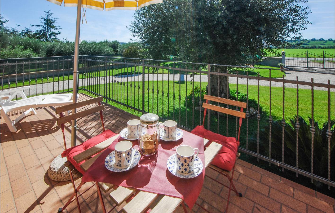 Casa vacanza per 7 persone con piscina in Corridonia, Provincia di Macerata
