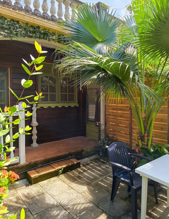 Studio entier, Studio confortable à Schoelcher - 16 m² - Jardin privé in Schœlcher, Martinique