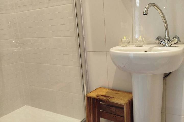 Ganze Wohnung, Studio for rent in Dammarie-les-Lys, in a quiet area close to all amenities. in Dammarie-les-Lys, Seine-et-Marne
