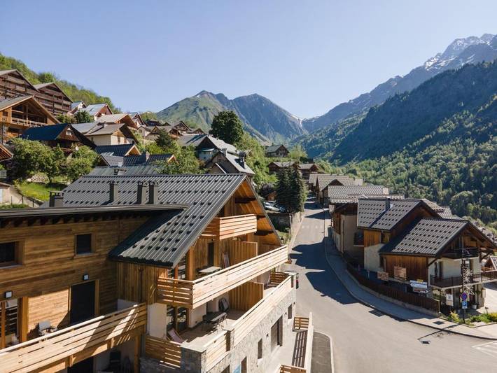 Appart’hôtel pour 4 personnes, avec Balcon et Terrasse