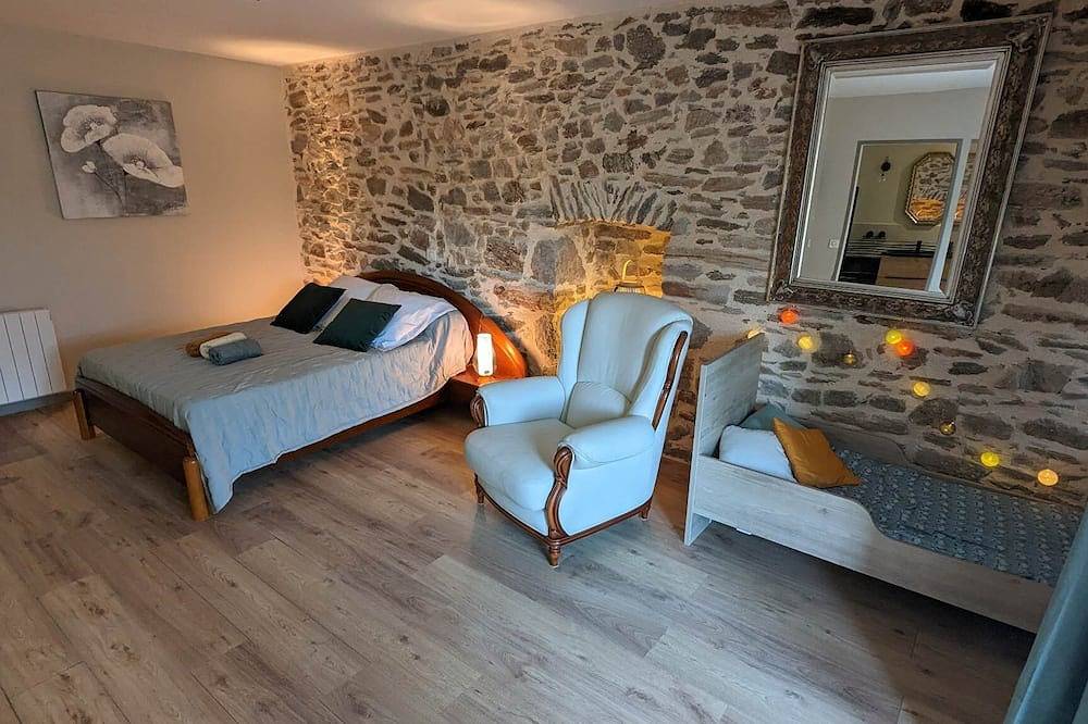 Chambre d'hôte dans demeure de caractère, charme et confort ! in Bagnac-sur-Célé, Lot