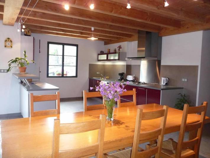 Gîte pour 4 personnes, avec terrasse dans Saint-Julien-du-Tournel