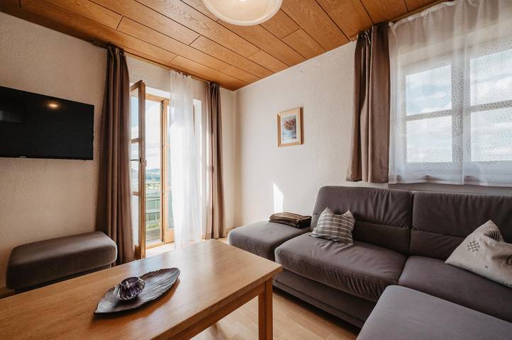 Ferienhaus für 3 Personen, mit Balkon und Garten, kinderfreundlich in Freyung - 2