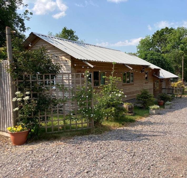 Lodge for 6 people, with Garden and View in Cirencester