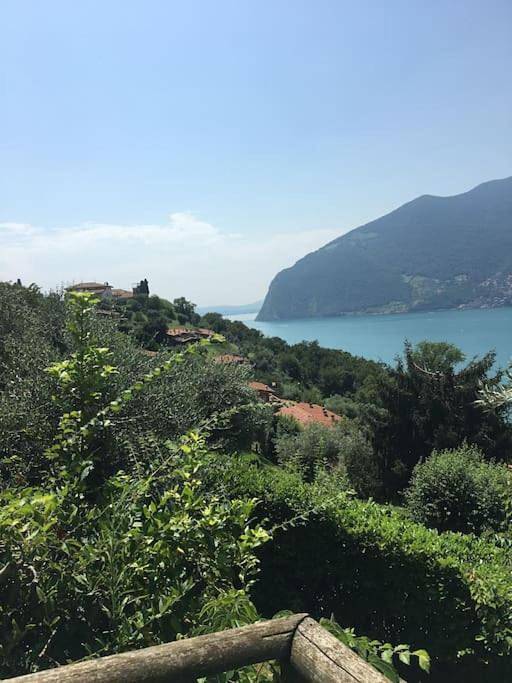 Ferienwohnung für 4 Personen, mit Ausblick und Terrasse sowie Seeblick, mit Haustier - 1