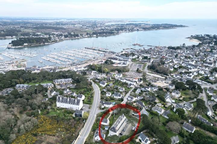 Appartement entier, Charmant Duplex - Vue sur le port de la Trinité in La Trinité-sur-Mer, Côte des Mégalithes