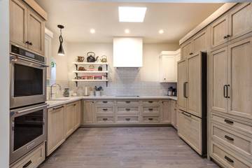 Vacation House for 11 Guests in Phoenix, Arizona, Picture 3