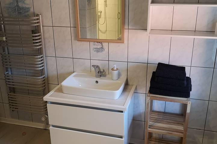 Ganze Wohnung, Ferienwohnung/Monteurwohnung im Herzen von Ahnatal in Ahnatal, Landkreis Kassel
