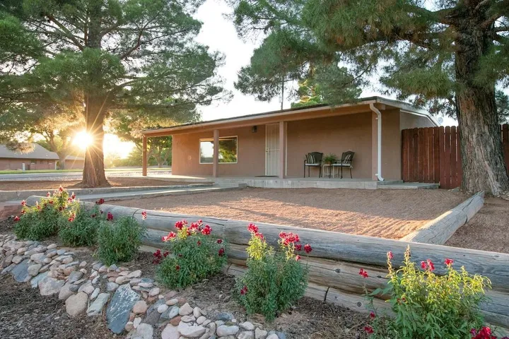 Holiday home for 6 people, with garden and view - 1