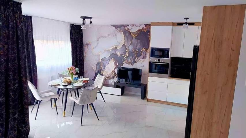Apartament wakacyjny dla 8 osób, z Taras i Ogród oraz Widok w Chęciny