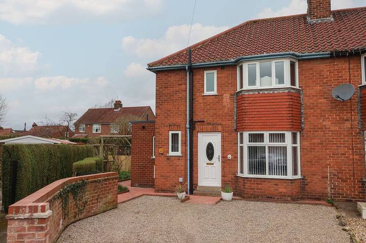 Cottage for 5 people, with garden in Malton